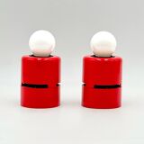 Paire d'appliques ou de plafonniers Stilnovo rouges, comme neufs, design italien des années 1980