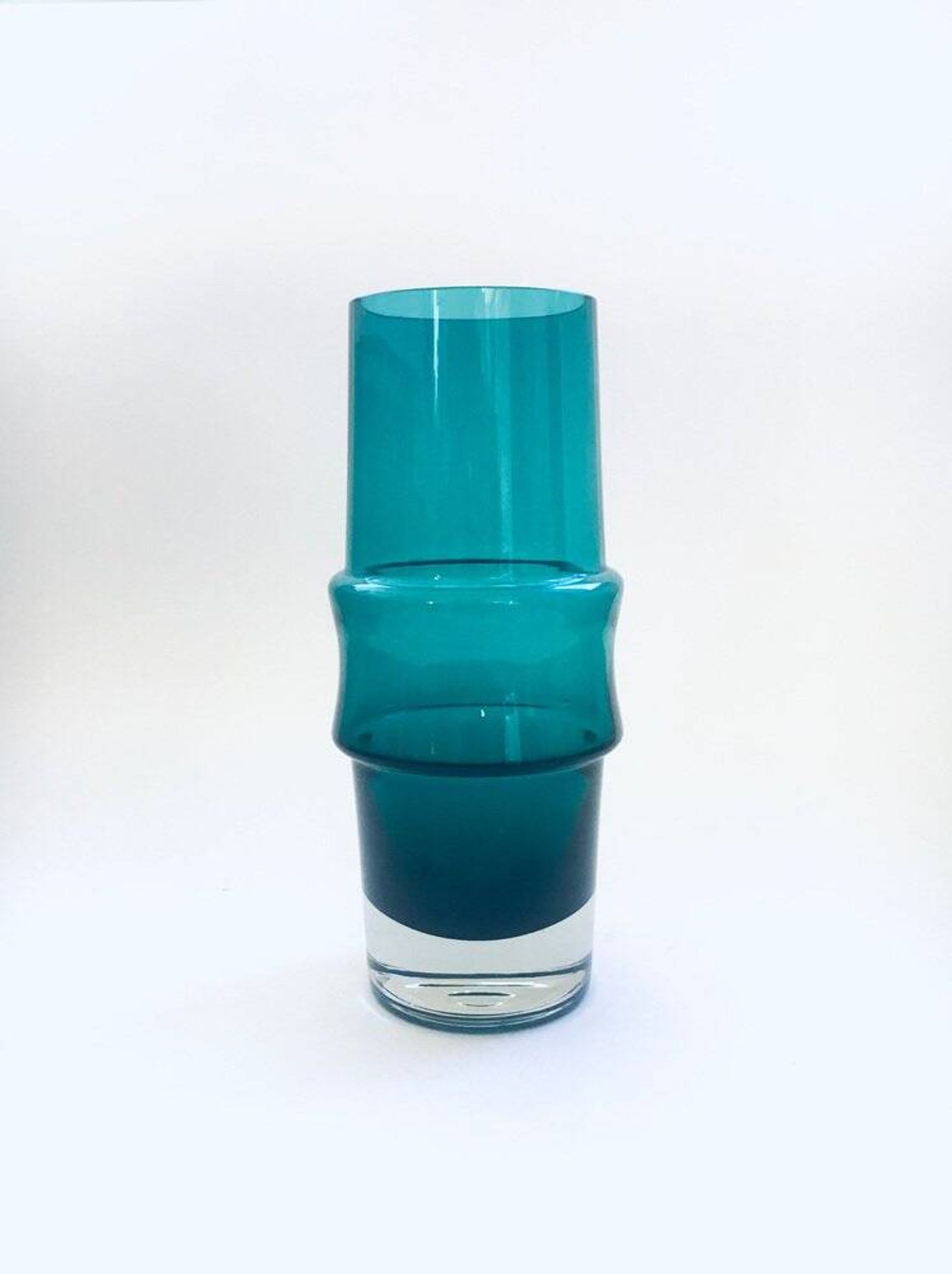 Extra Large Mid-Century Scandinavian Green Glass Vase by Tamara Aladin for Riihimaki, 1960s