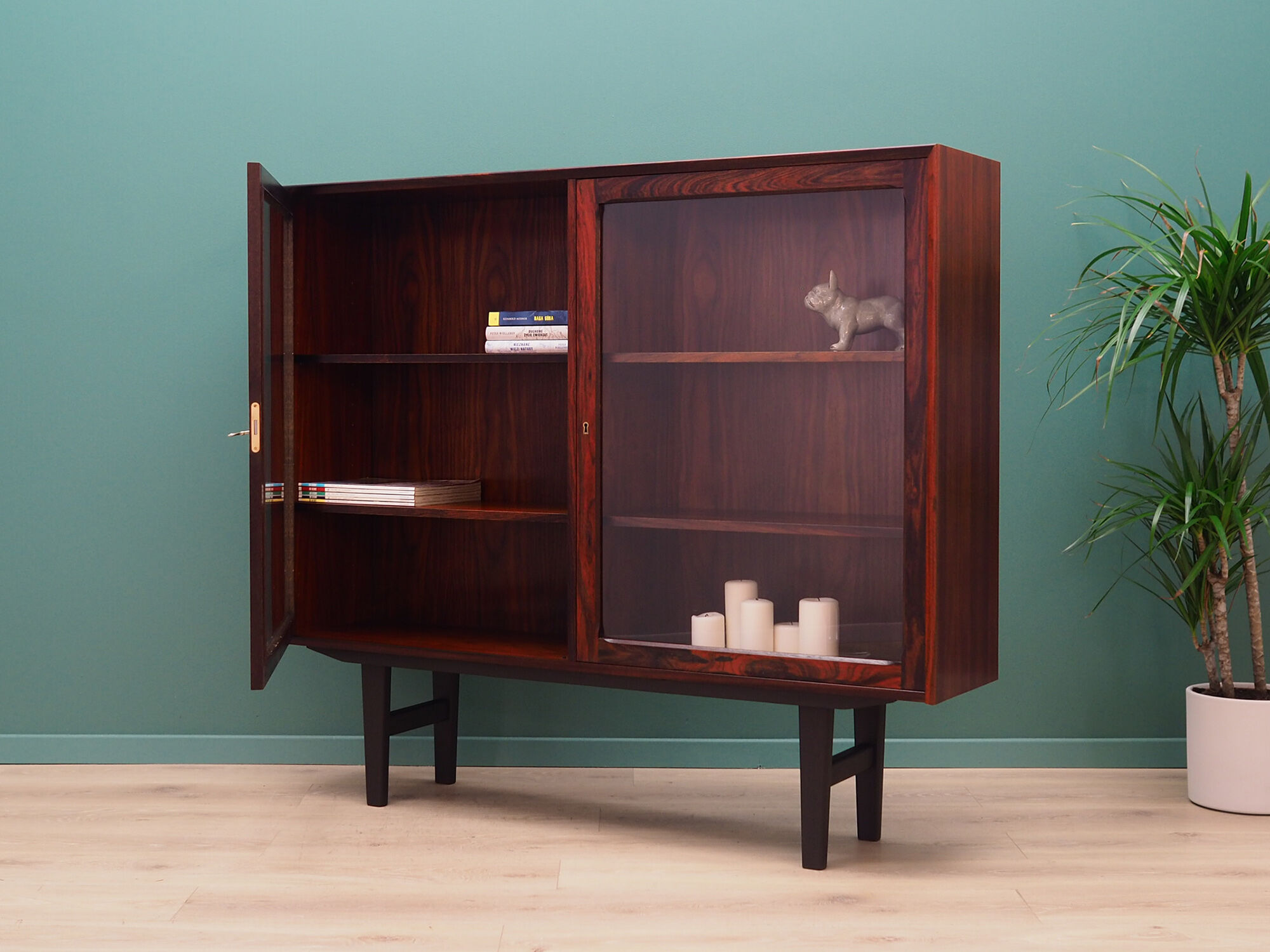 Showcase Brouer Mobelfabrik 60/70