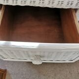 Chest of drawers in rattan