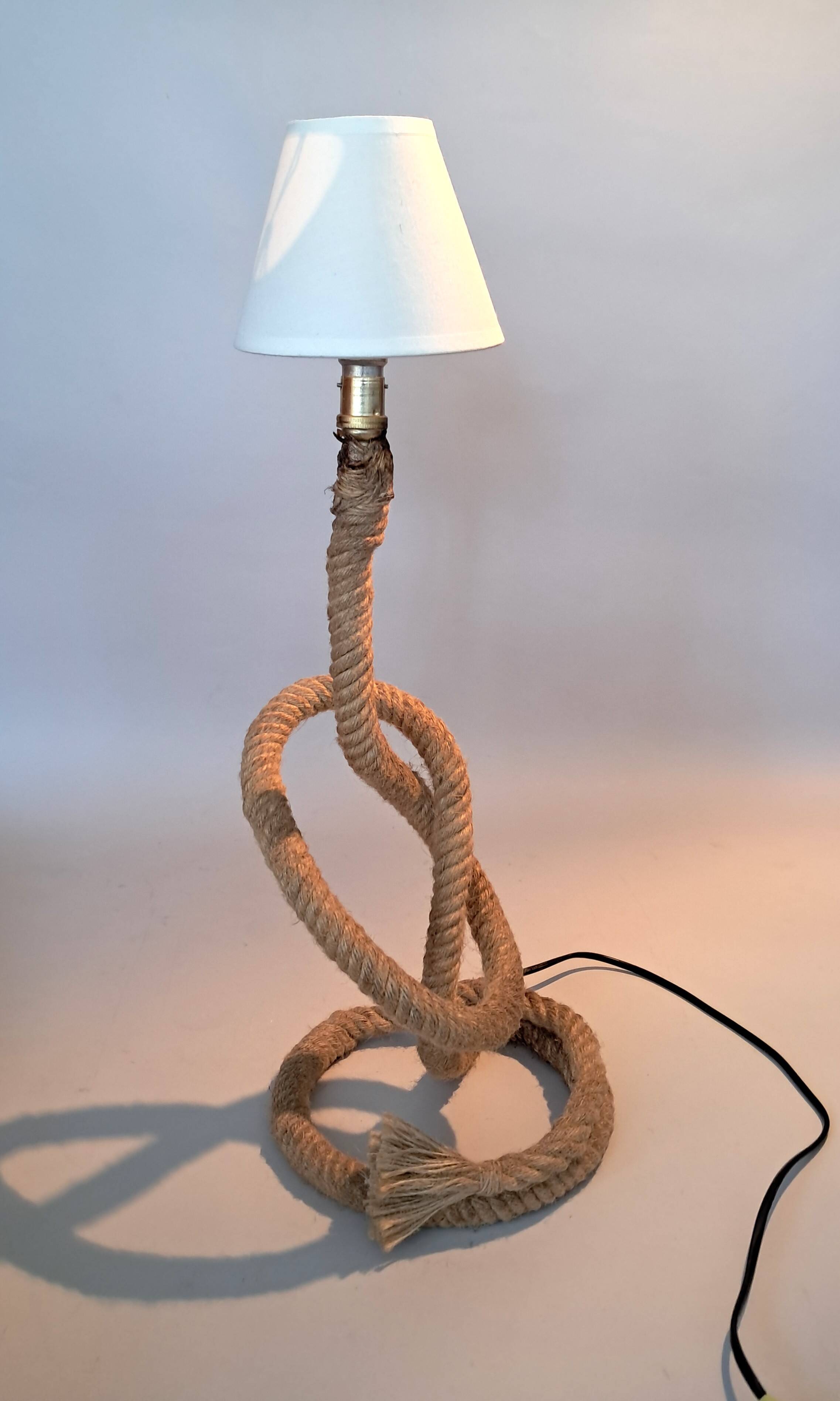 Lampe serpentine corde Vintage.