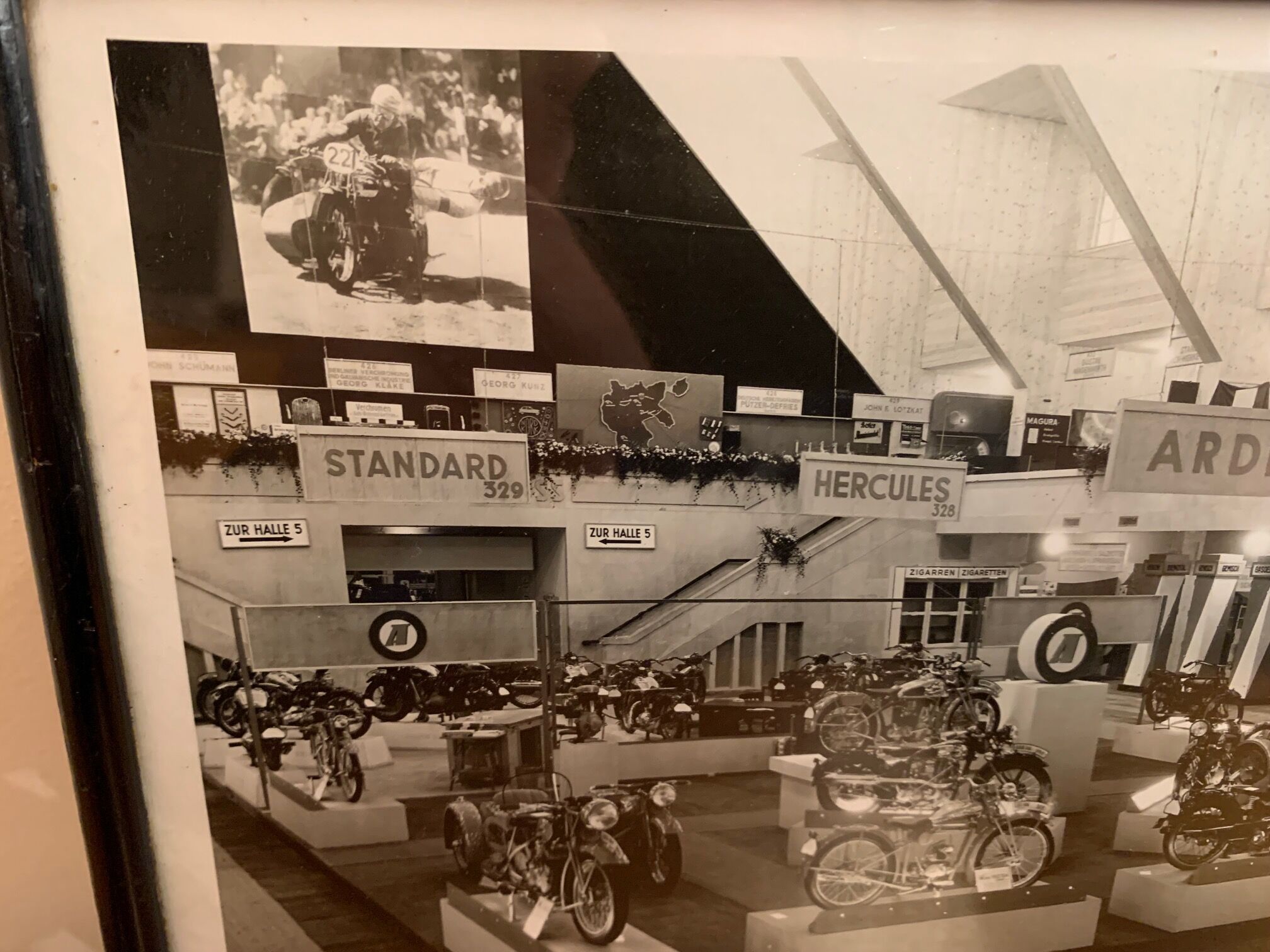 Original photo from the Internationale Automobil Berlin 1935 exhibition.