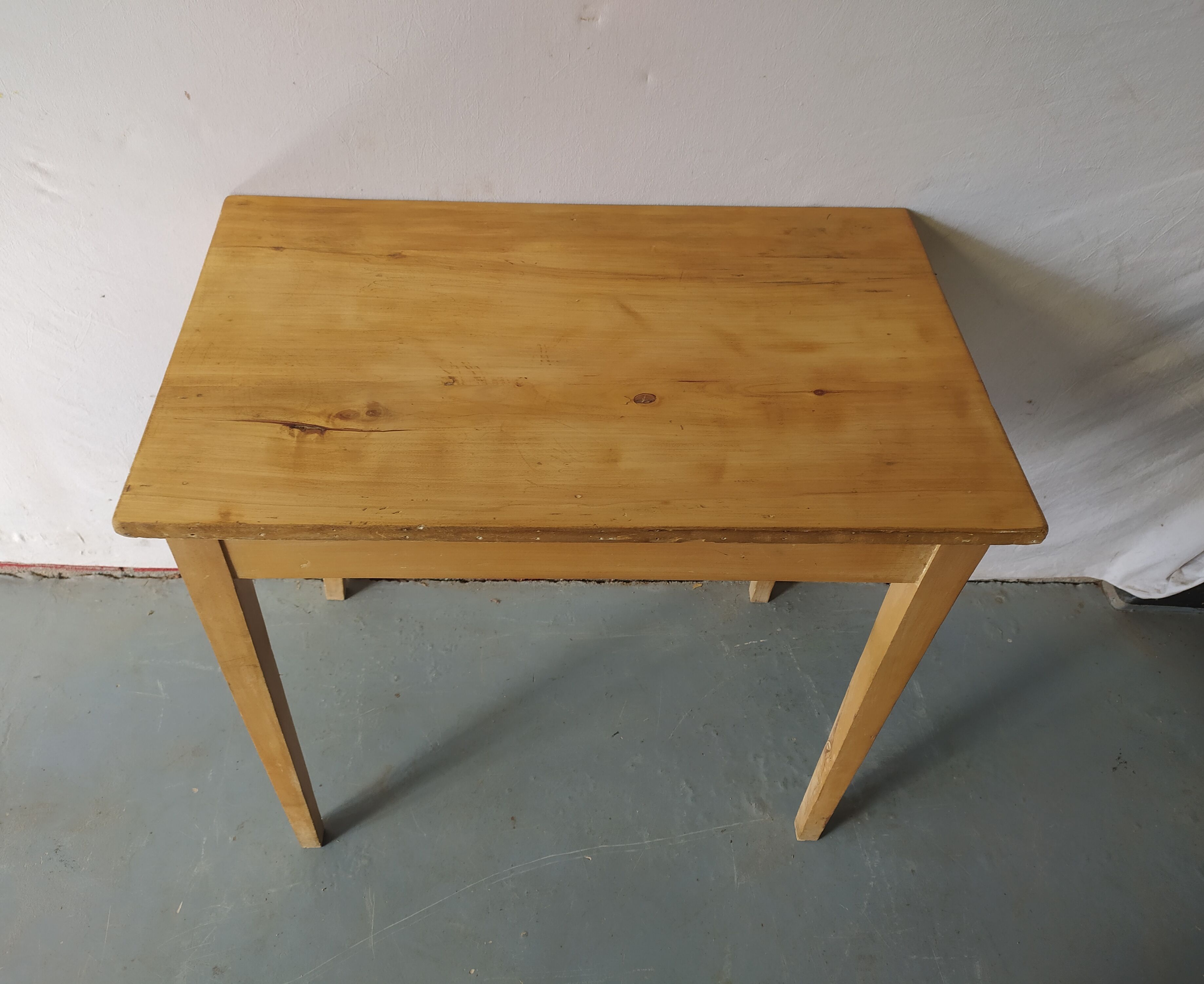 Table de cuisine bois brut