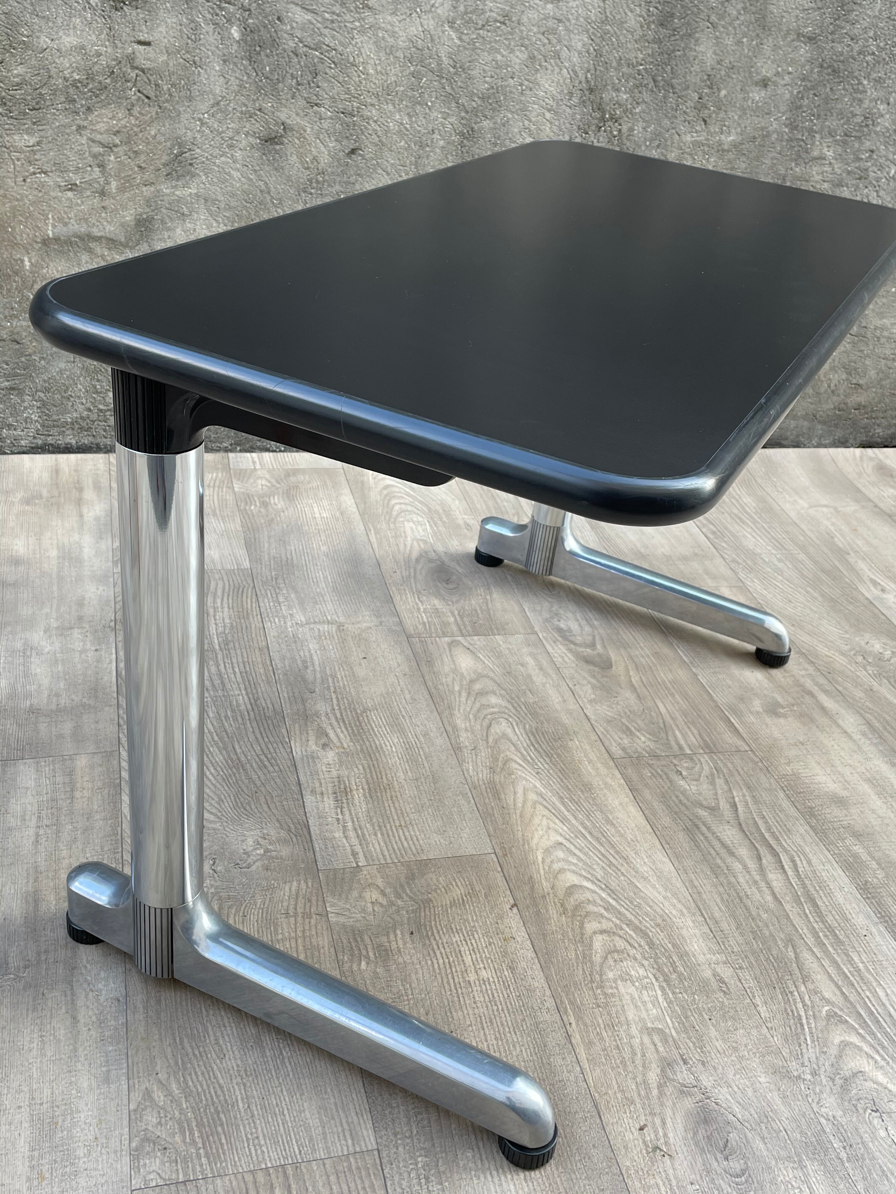 Small office Castelli