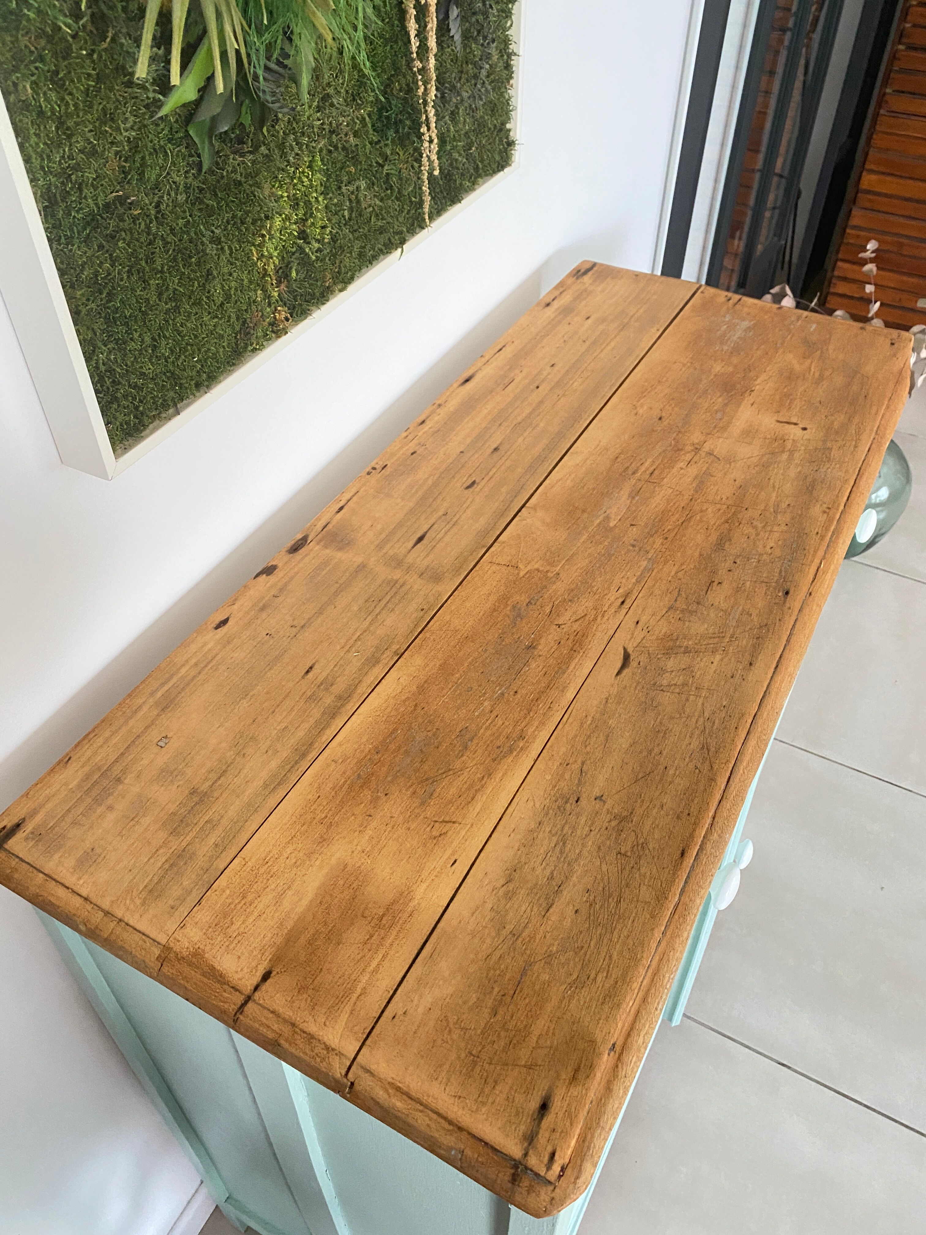 Parisian buffet green mint