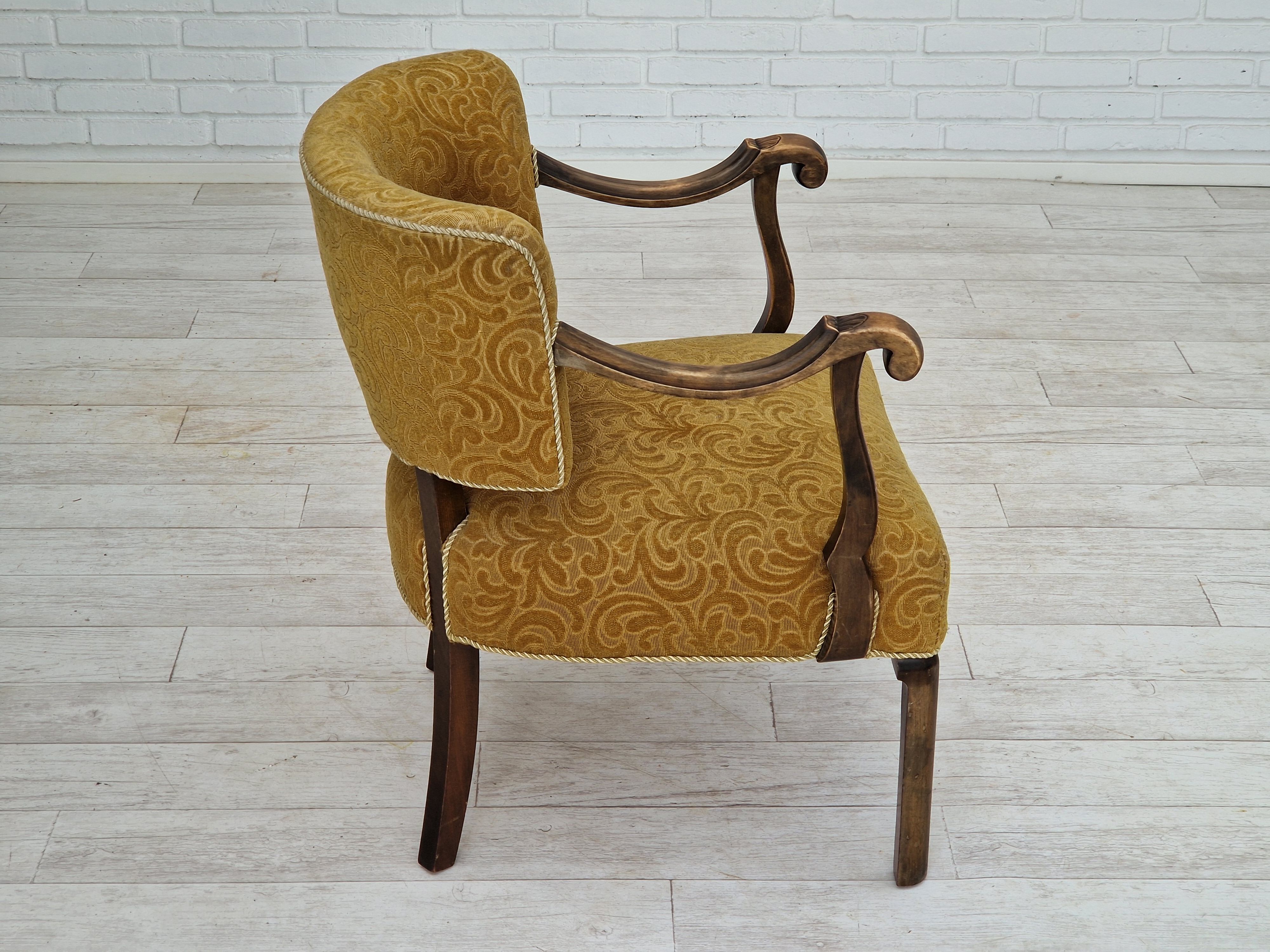 Fauteuil, tissu, bois de frêne, 1930