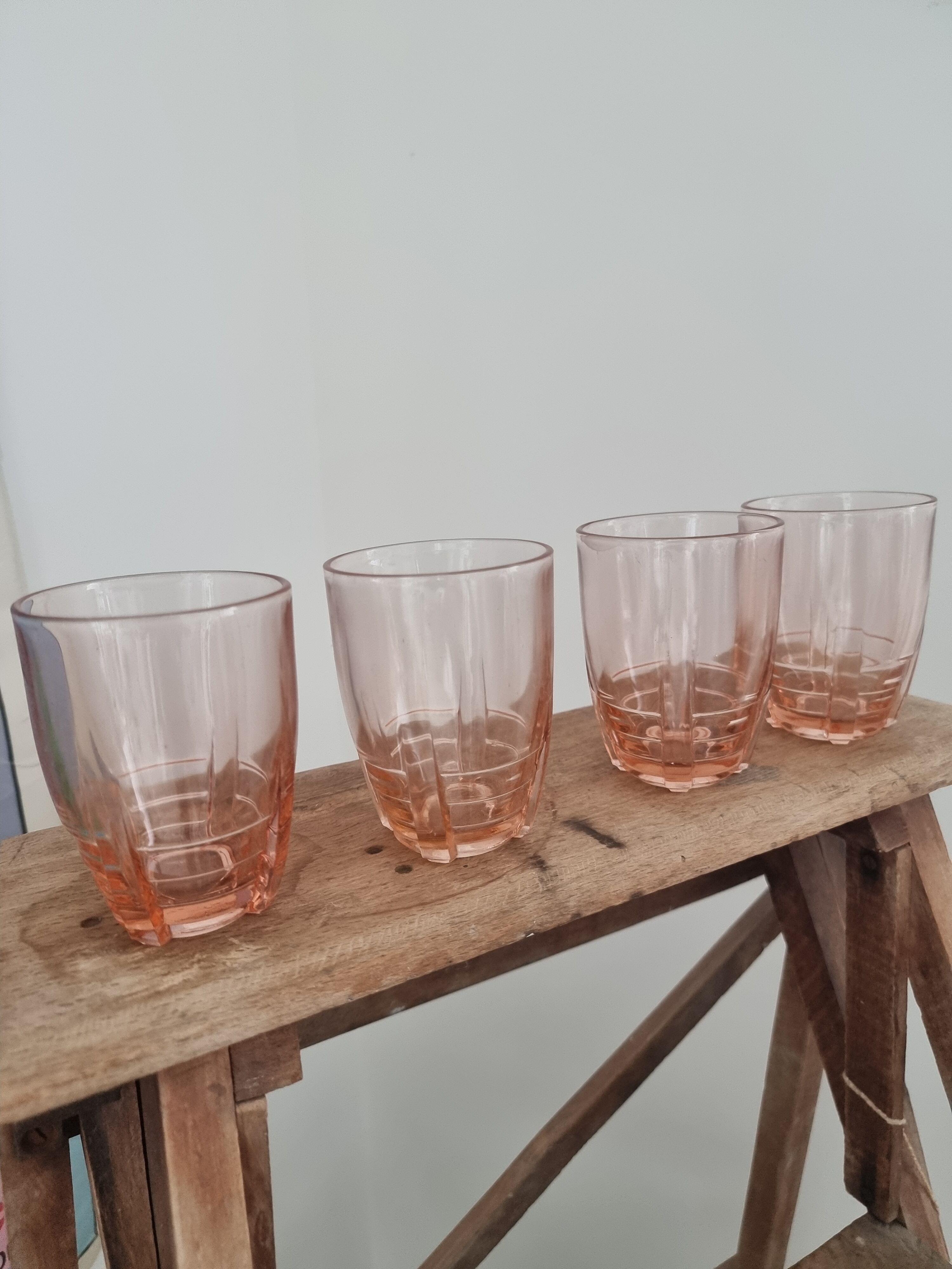 Set of 4 Rosaline water glasses