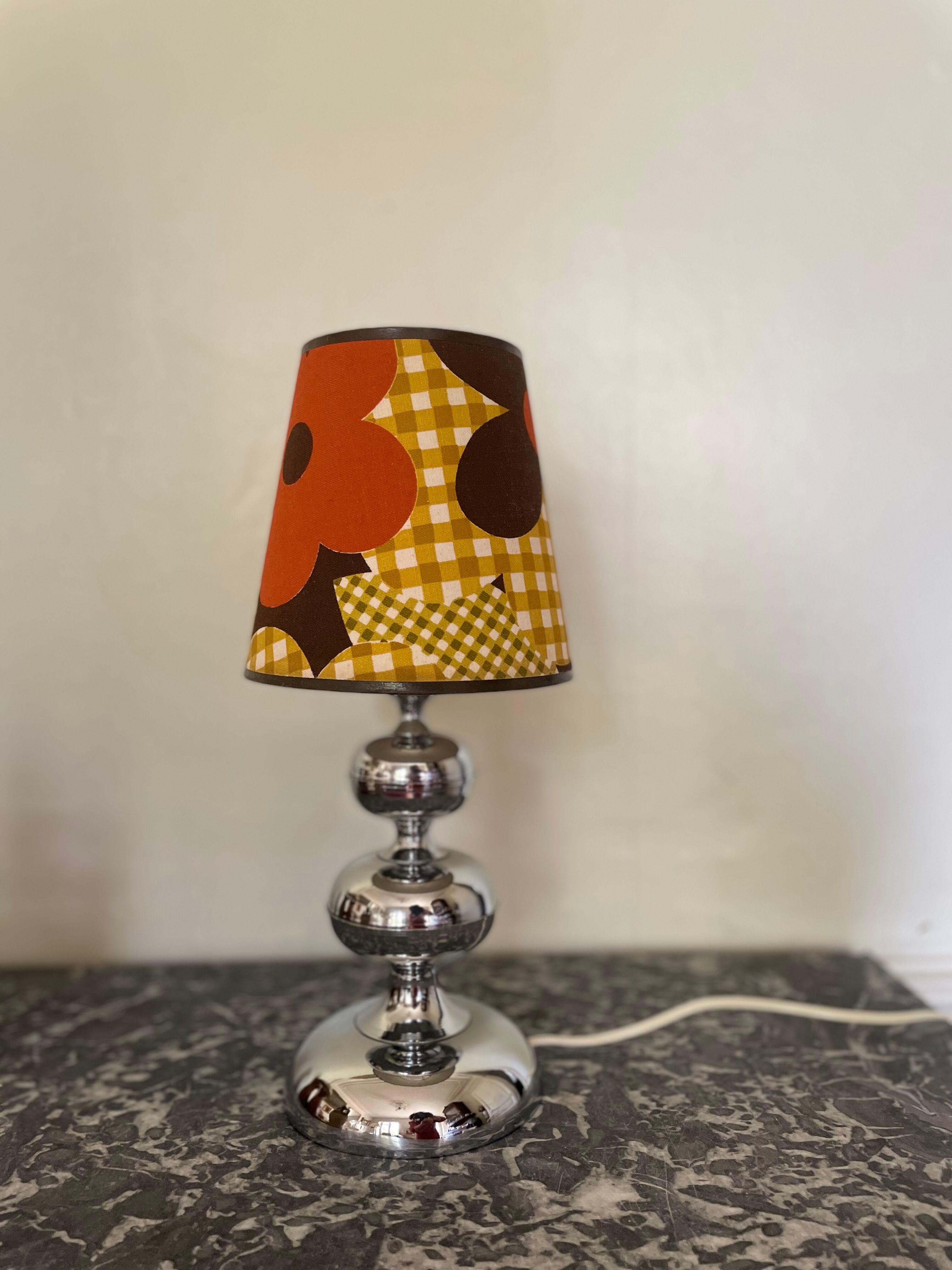 Lampe chromée années 70