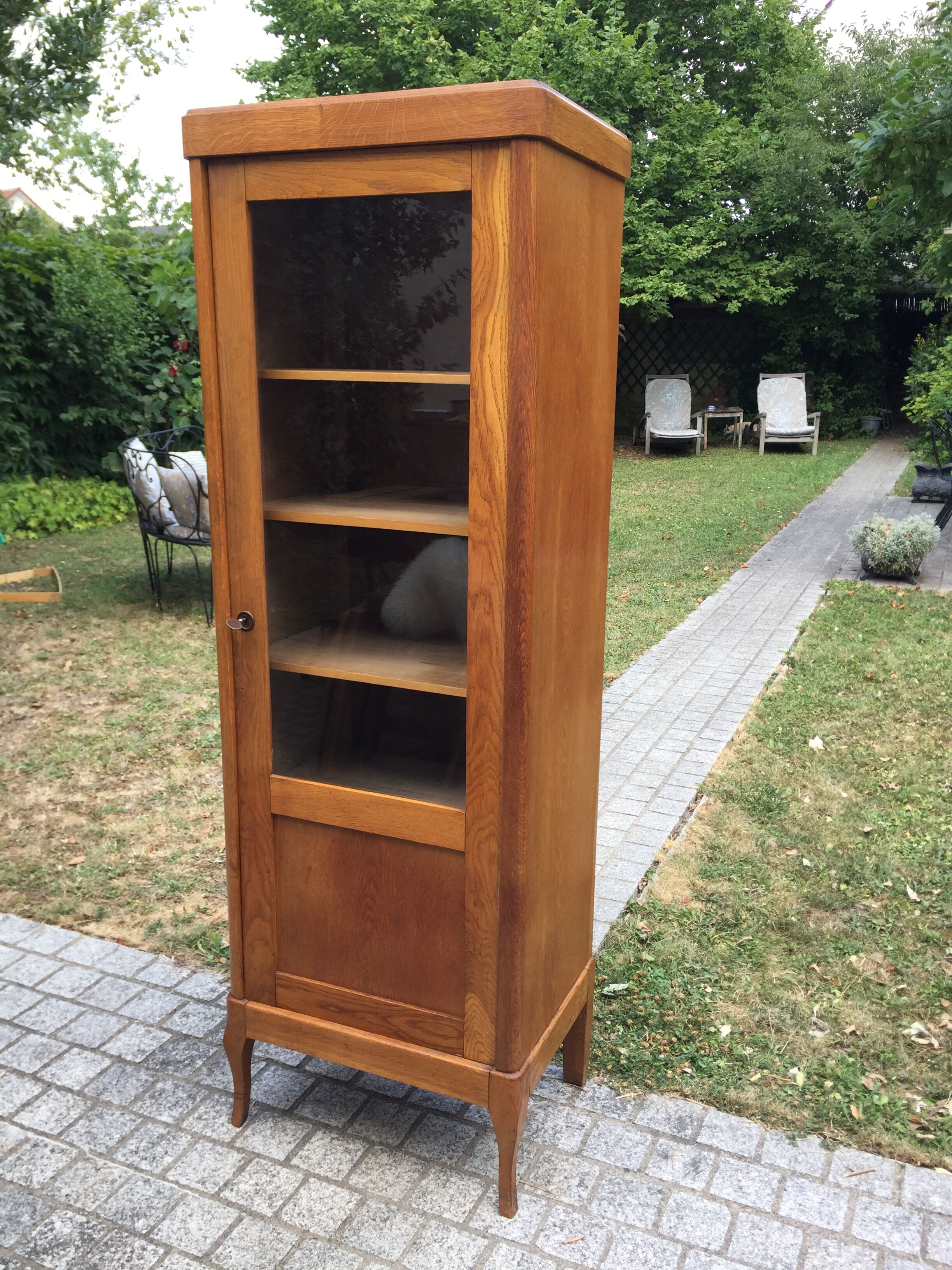 Cabinet with showcase vintage 1960 hosier