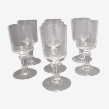 Lot de 7 verres à liqueur décoré en cristal 19 ème siècle - France