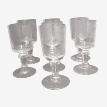 Lot of 7 liquor glasses decorated in 19th century crystal - France