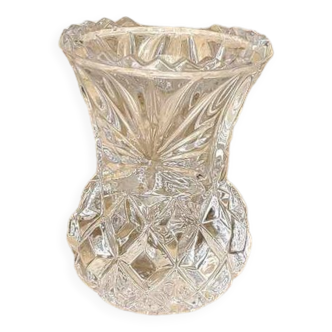 Chiseled glass vase
