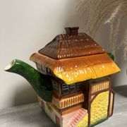 Vintage-Charmante théière-Forme maison-West Germany