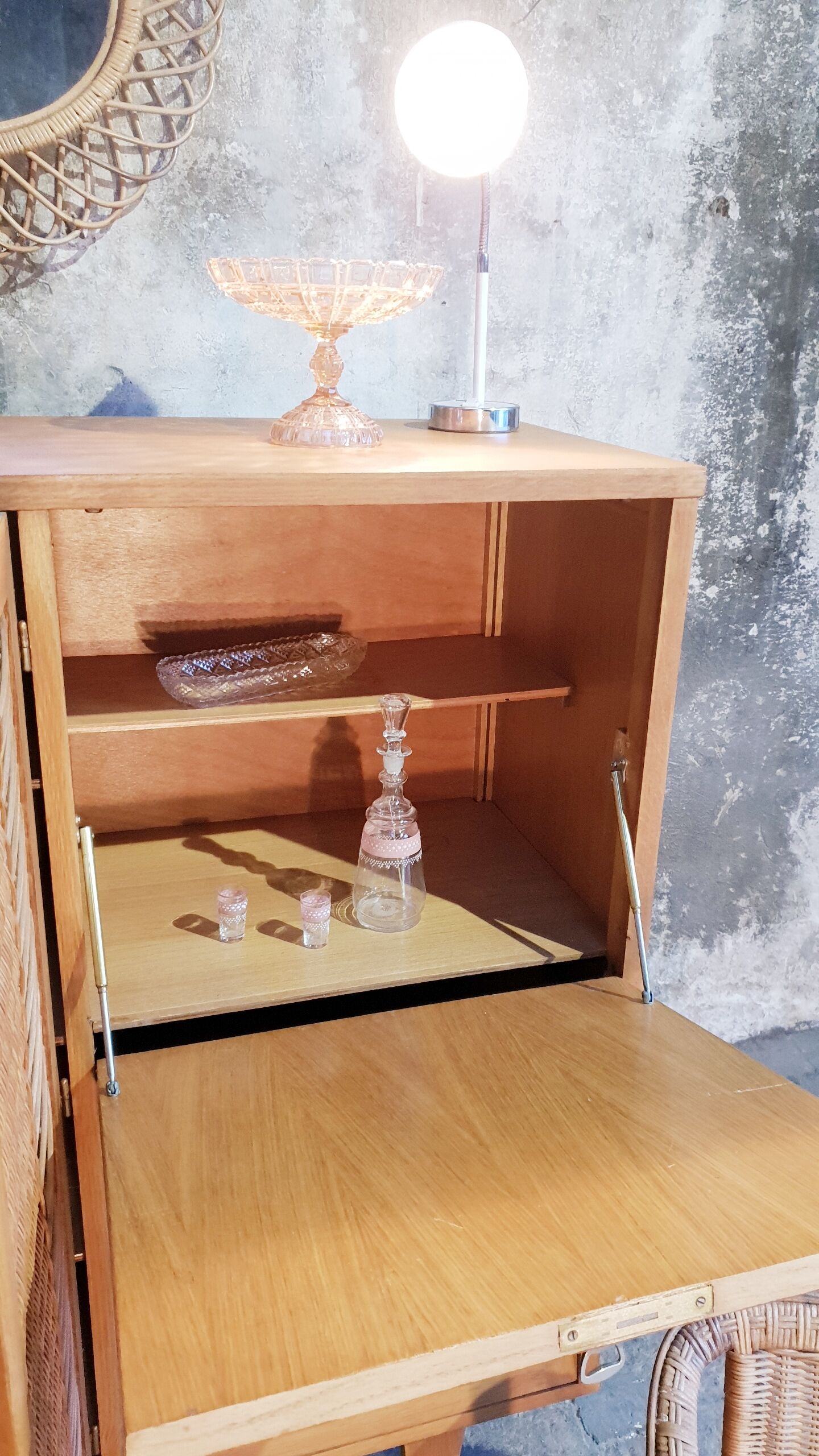 Rattan cabinet cabinet