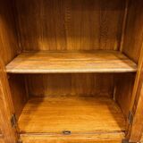 Classic English Eichholtz Bookcase