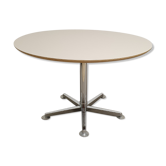 Table ronde Casus par Toine van den Heuvel pour Artifort / Lande, 2005