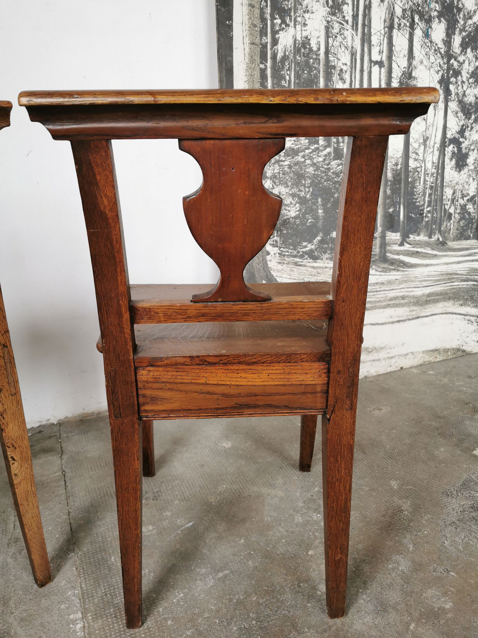 Paire de chaises en chêne brut