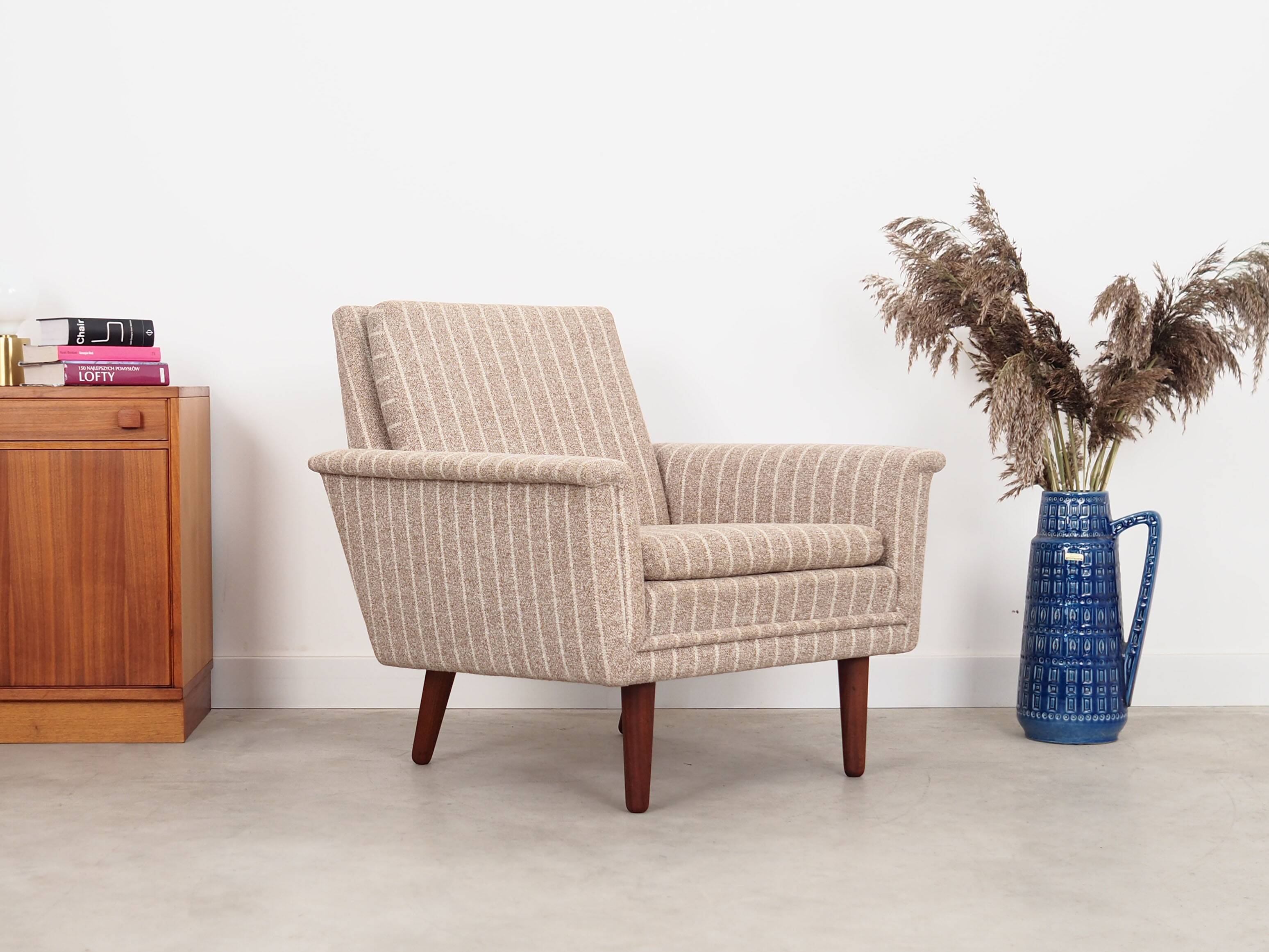Fauteuil en teck, design danois, années 1970, production : Danemark