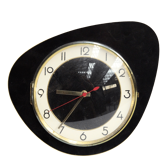 Wall clock 50s