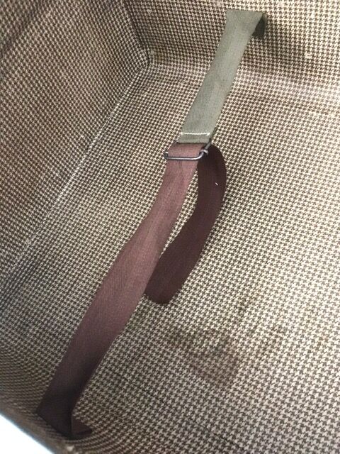 Vintage brown suitcase handle in Bakelite