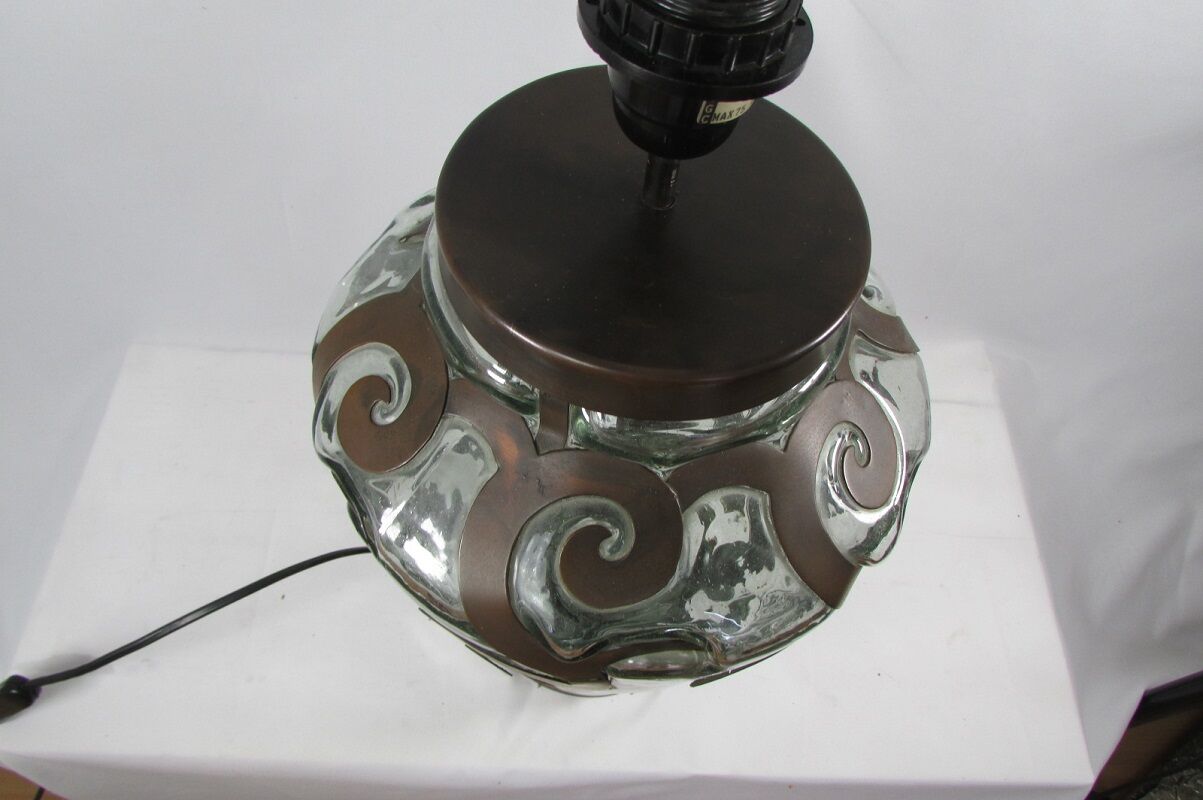 Lampe de salon, fer forgé et verre soufflé