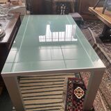 Table STUA