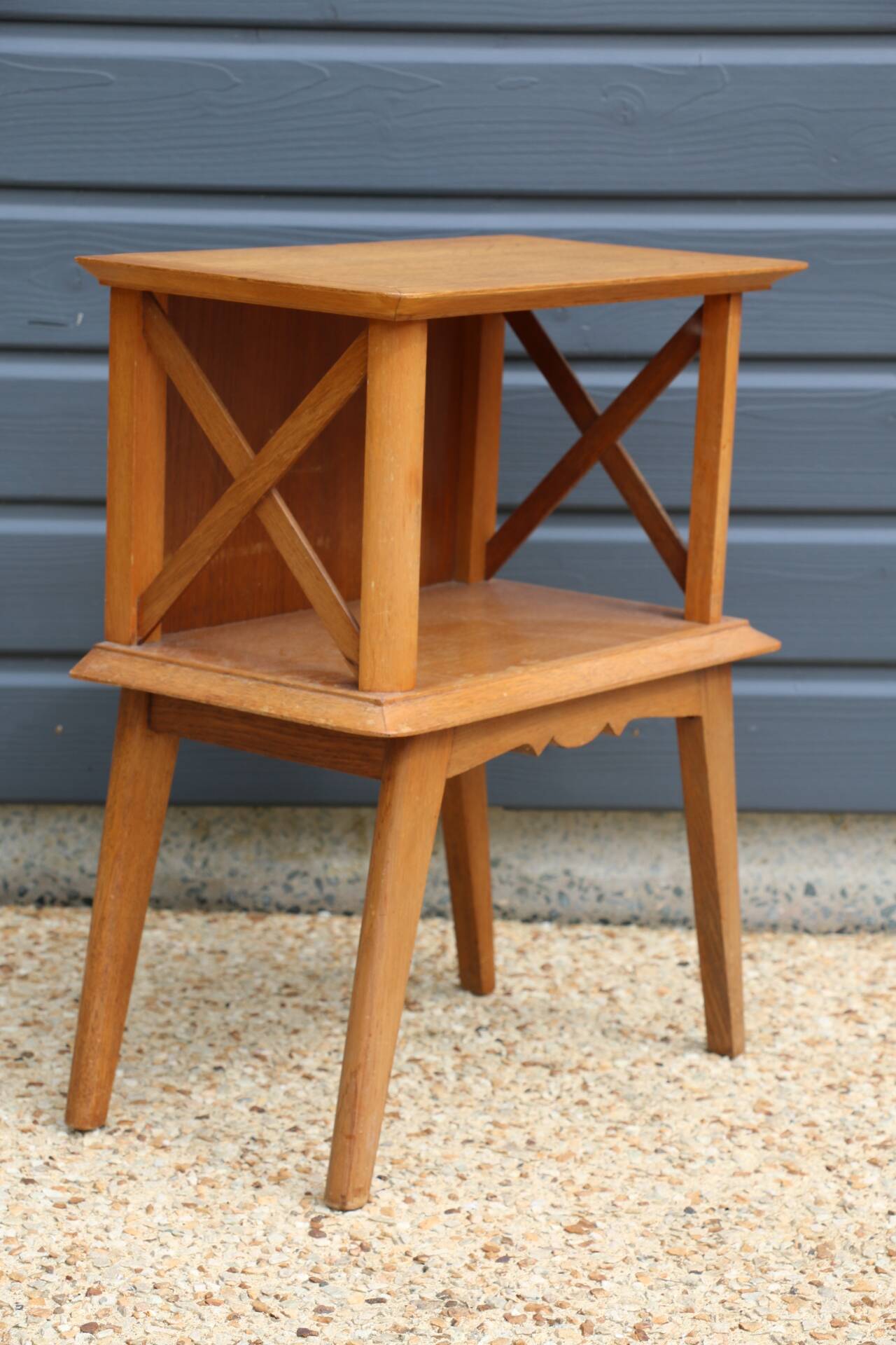 Crossed lattice bedside table veneered in oak