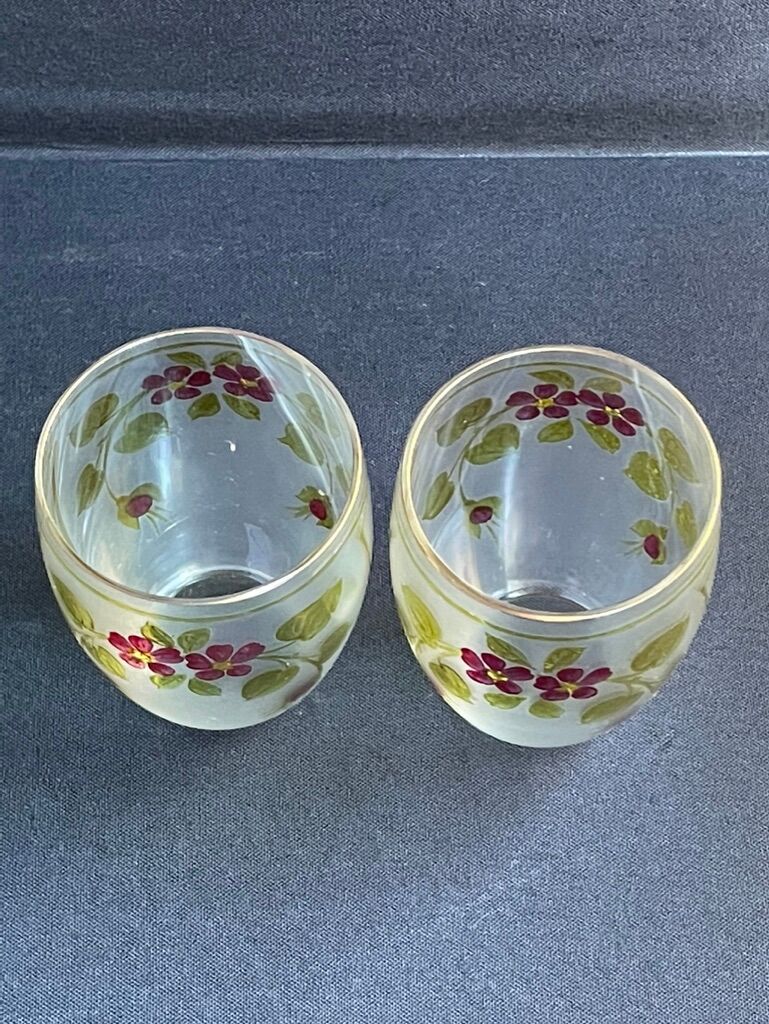 Non-selfish night service - art nouveau - hand-decorated satin blown crystal