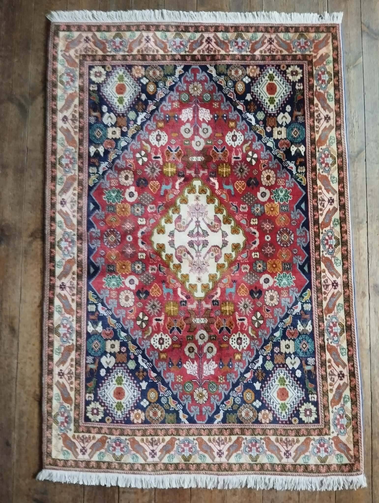Handmade Persian Abadeh rug 151x102cm