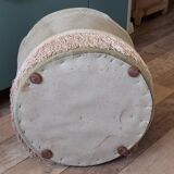 Velvet pouf and fringes