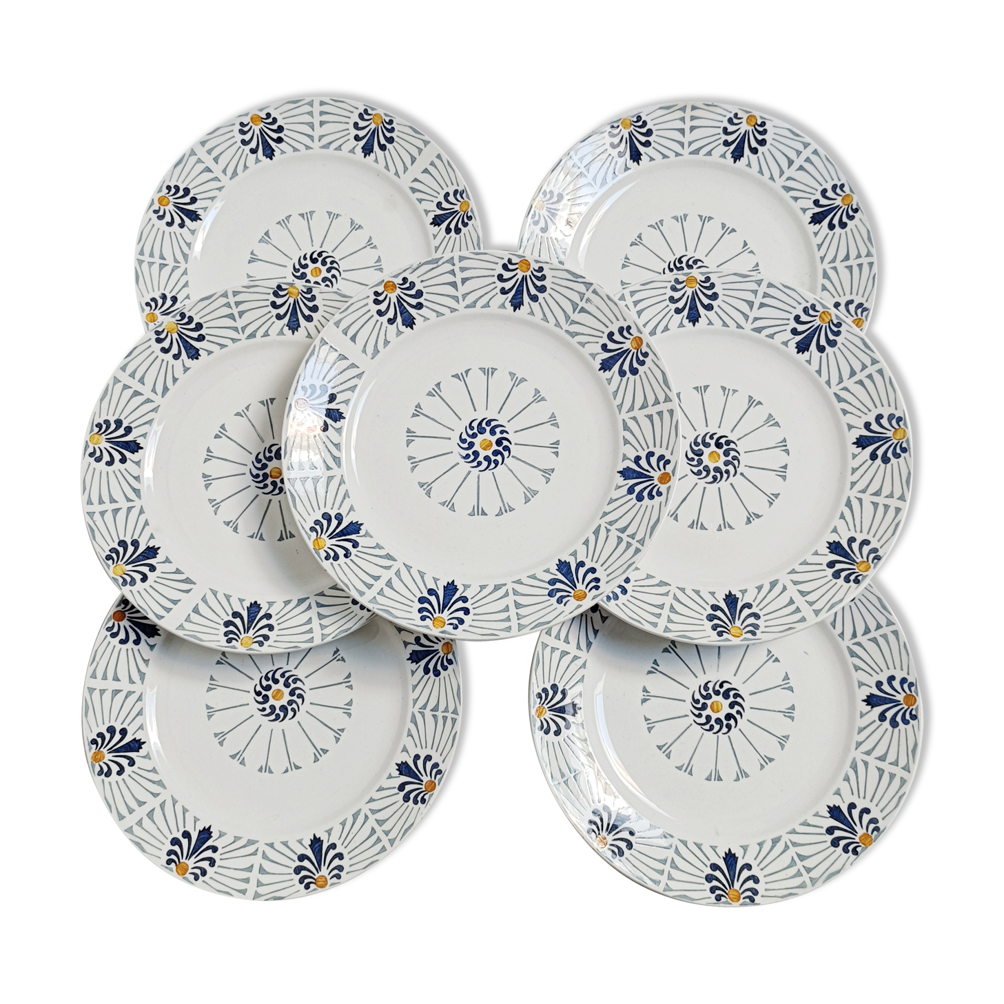 Set of 7 Onnaing lunch plates