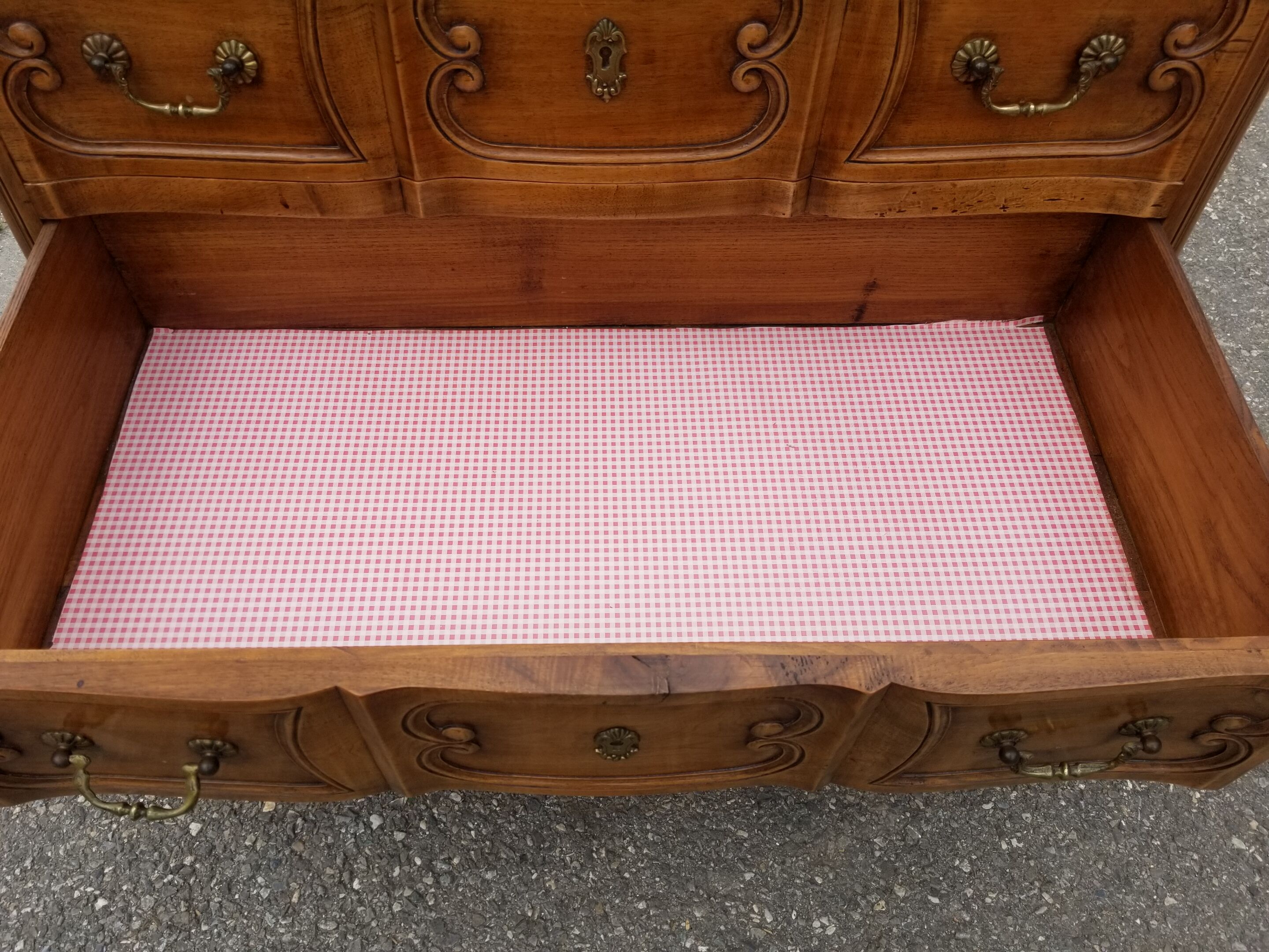 Commode crossbow style louis xv 2 drawers in walnut