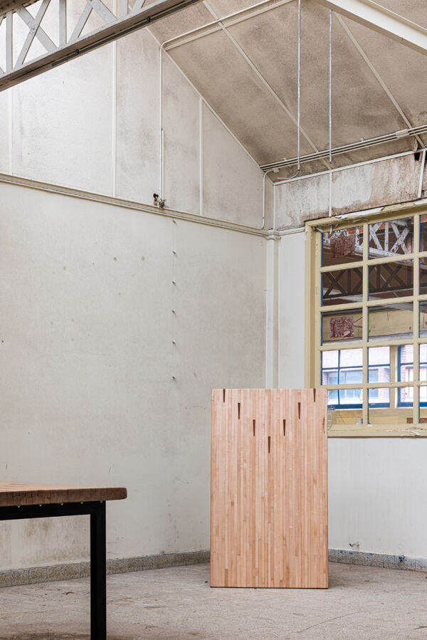 Table artisanale en pin