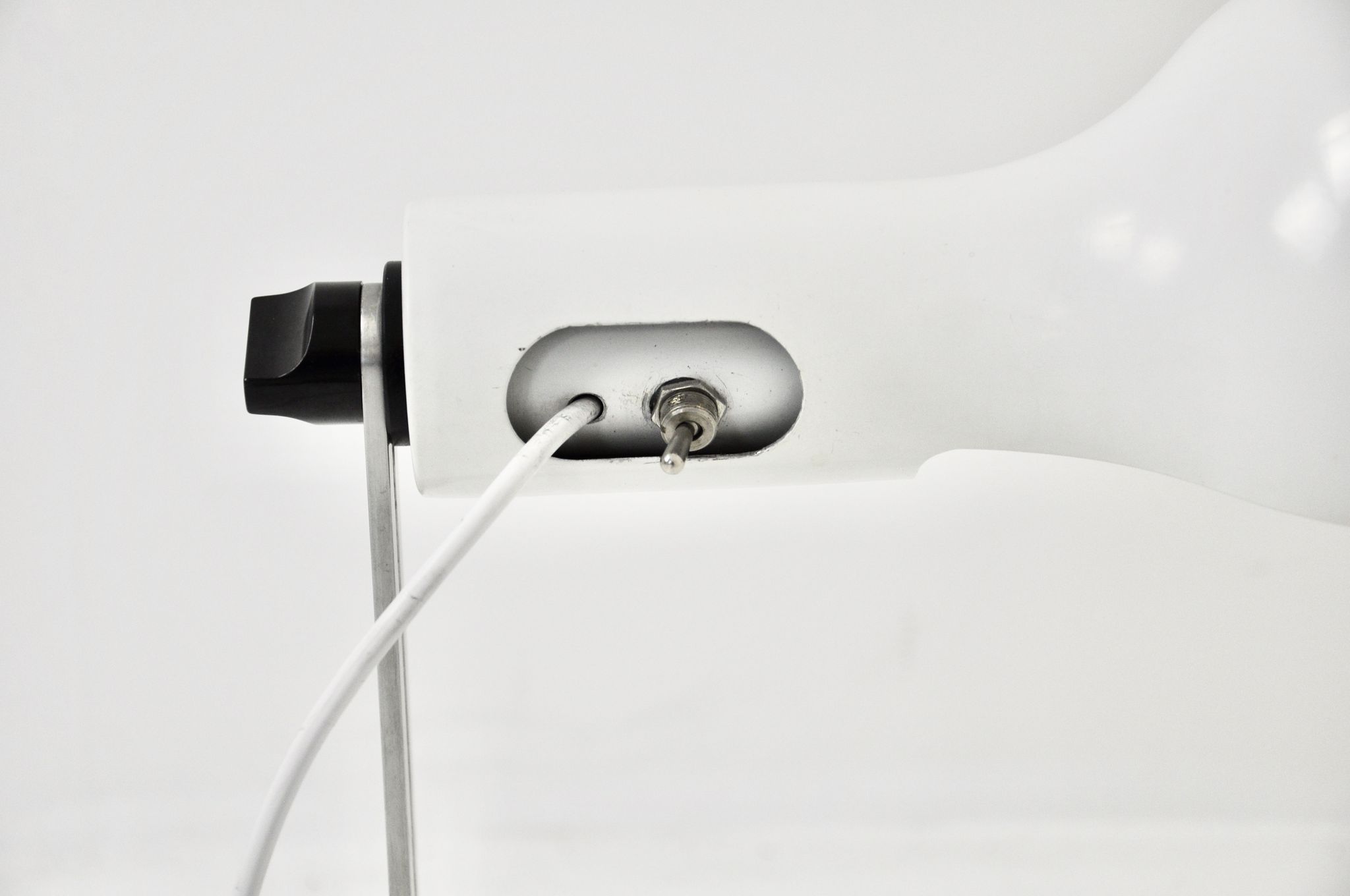 Joe Colombo's Flash desk lamp for Oluce, 1960s