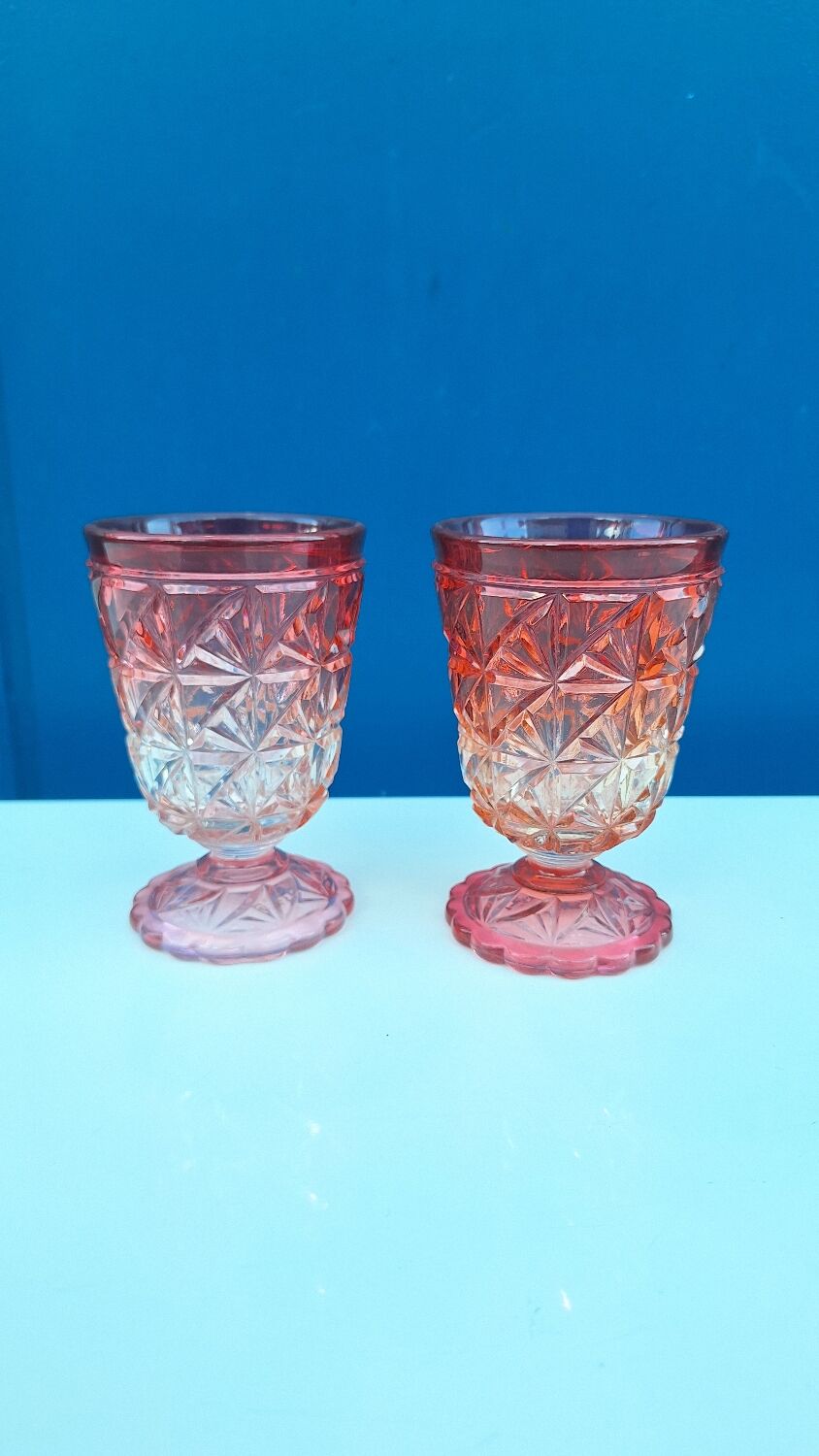 Pair of Baccarat cut crystal glasses, early 20th century