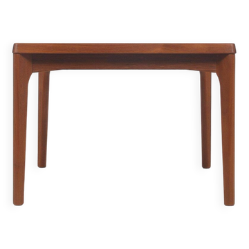 Danish coffee table by Henning Kjaernulf for Vejle Mobelfabrik, 1960s