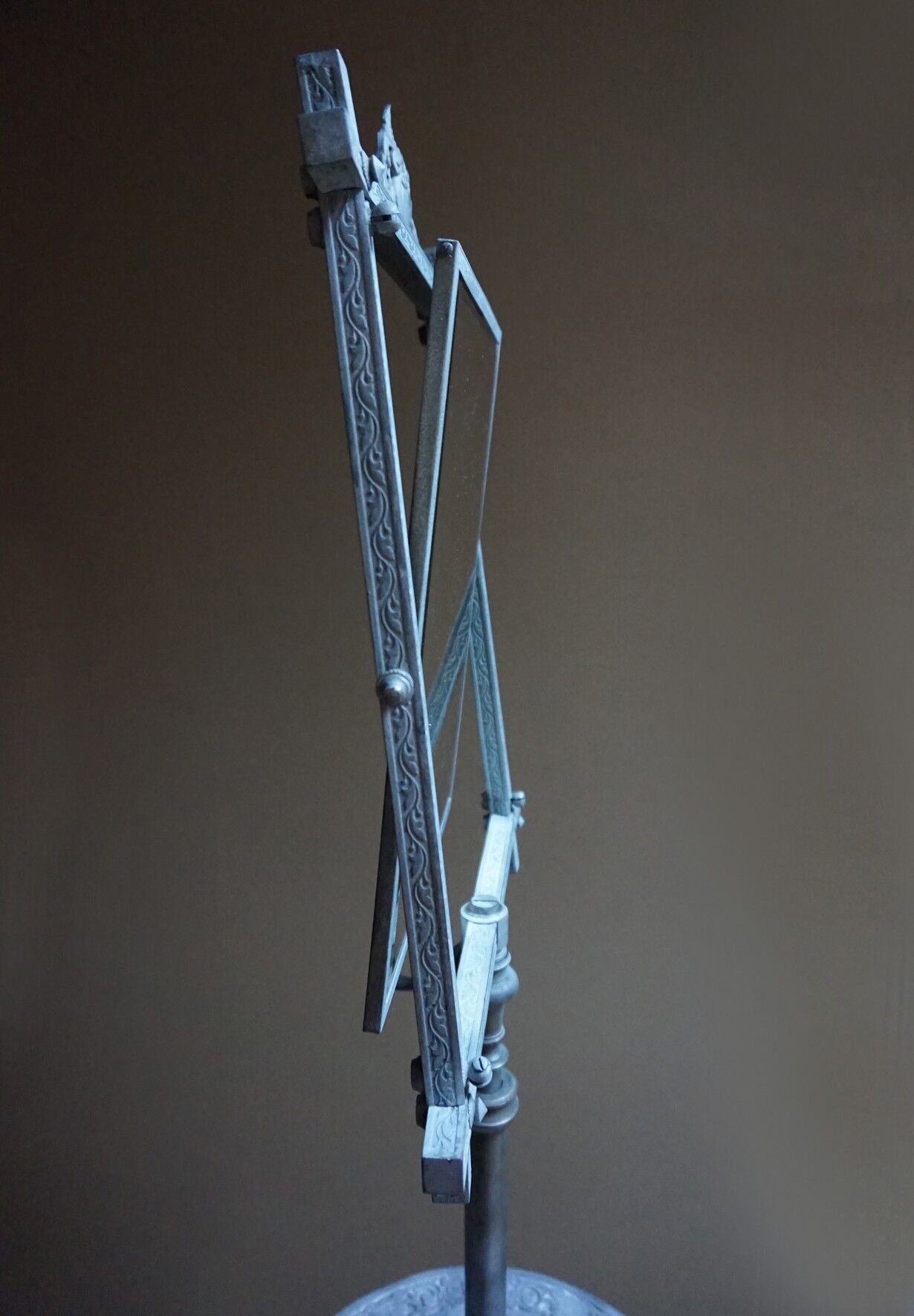 French cast iron adjustable shaving stand