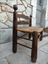 Mulched bench for children