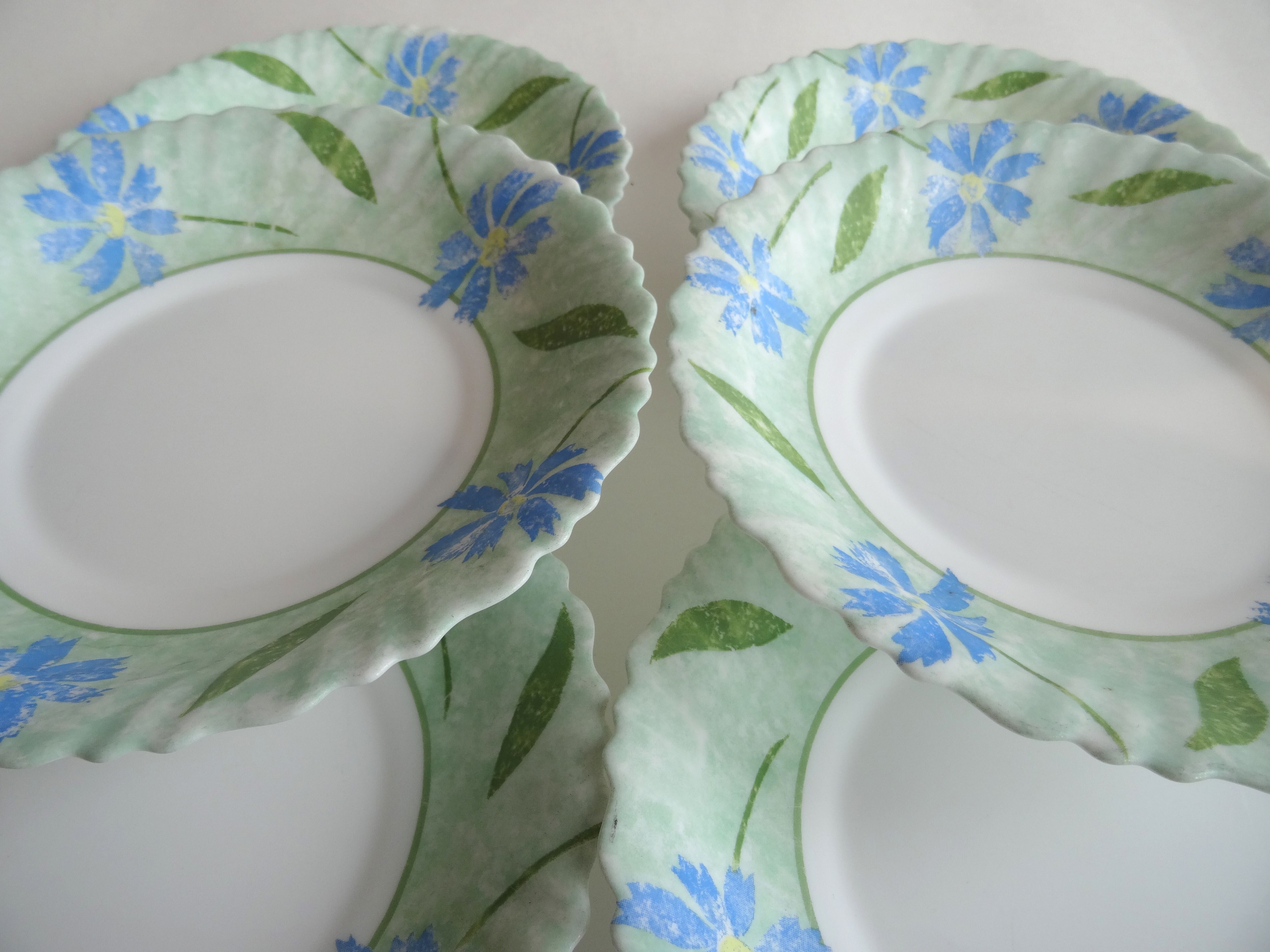 Green arcopal hollow plates