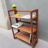 Foldable shelf
