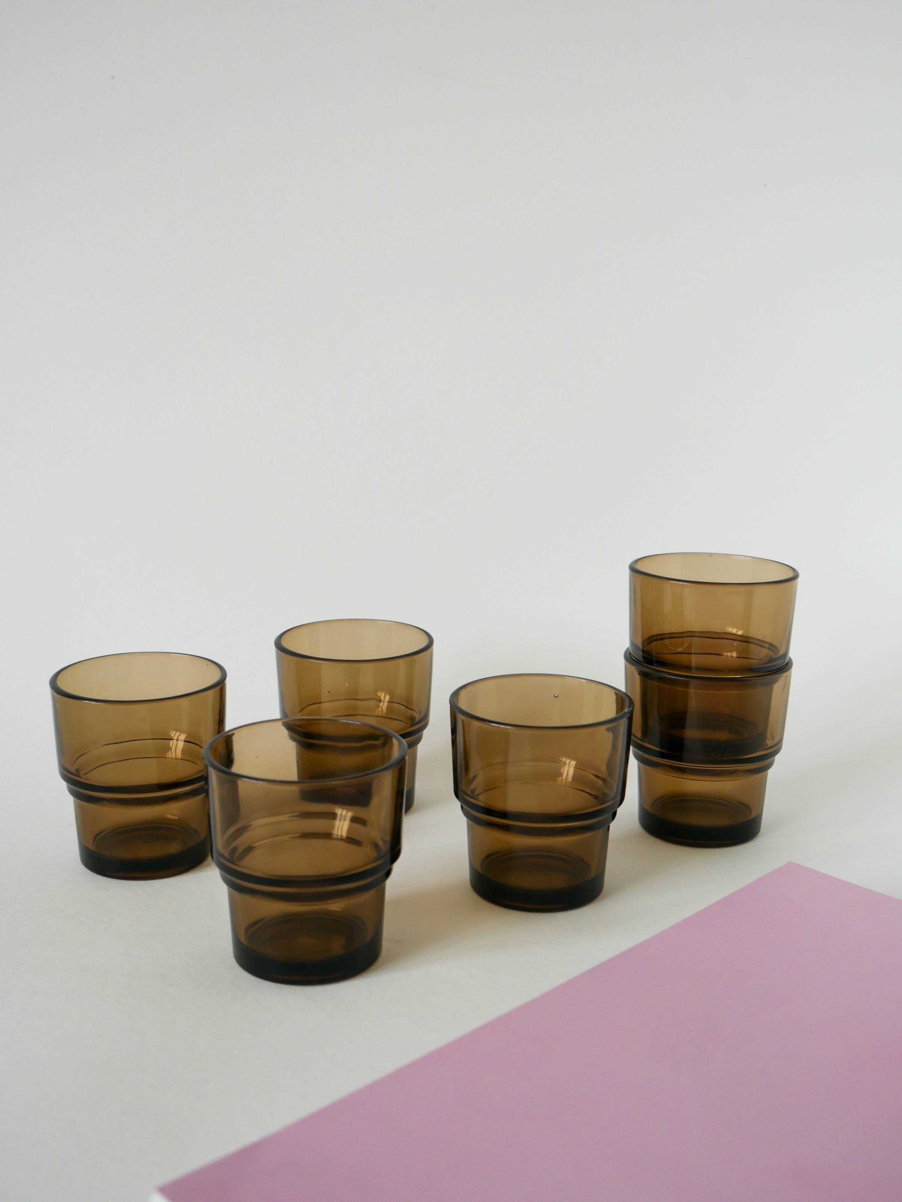 Set of 6 smoked glass water glasses, Design, 1970