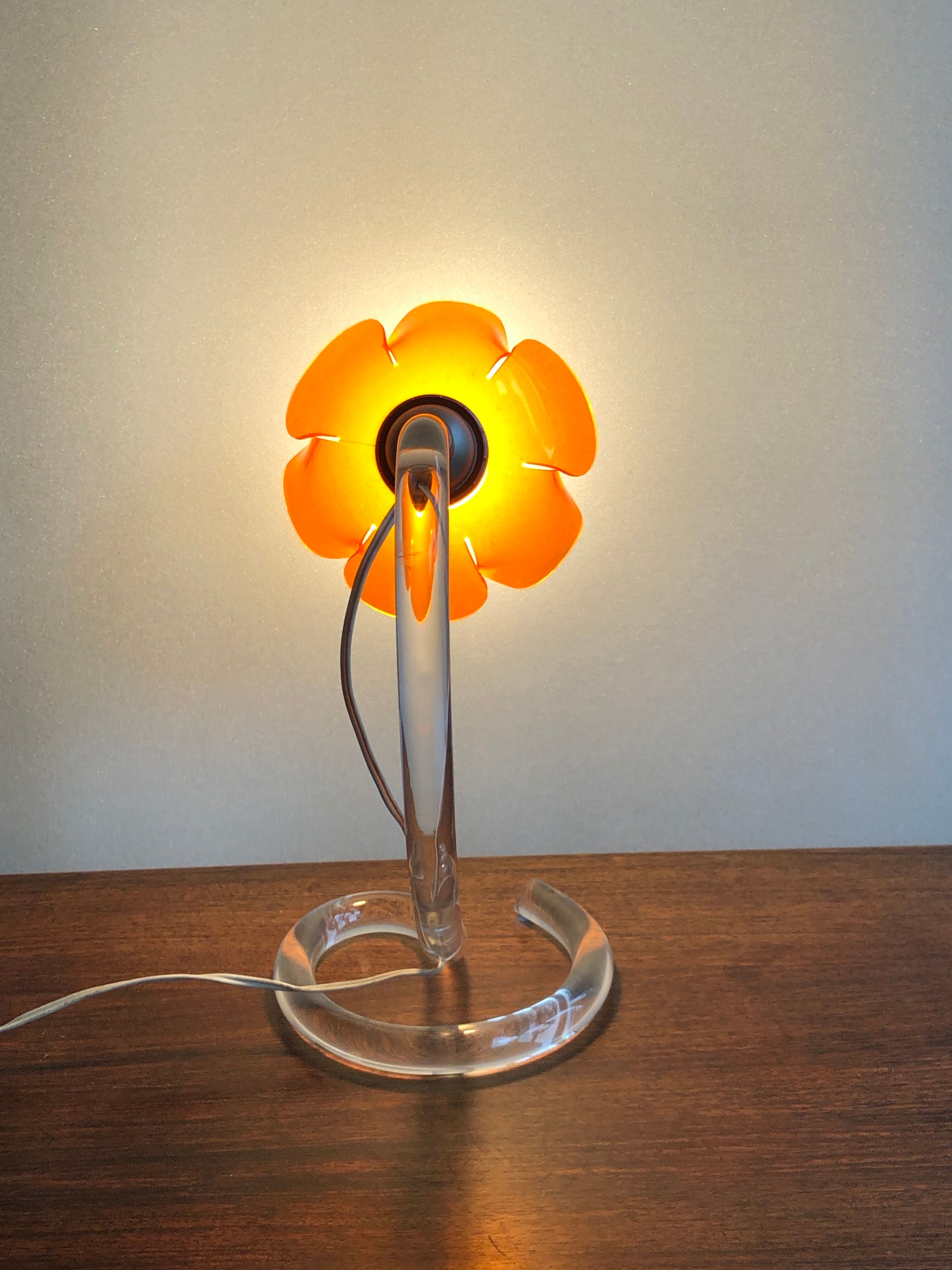 1970s lamp in flower-shaped Plexiglas