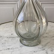 Carafe à liqueur à compartiments en verre moulé début XXème