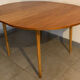Table de repas scandinave en palissandre clair des années 60