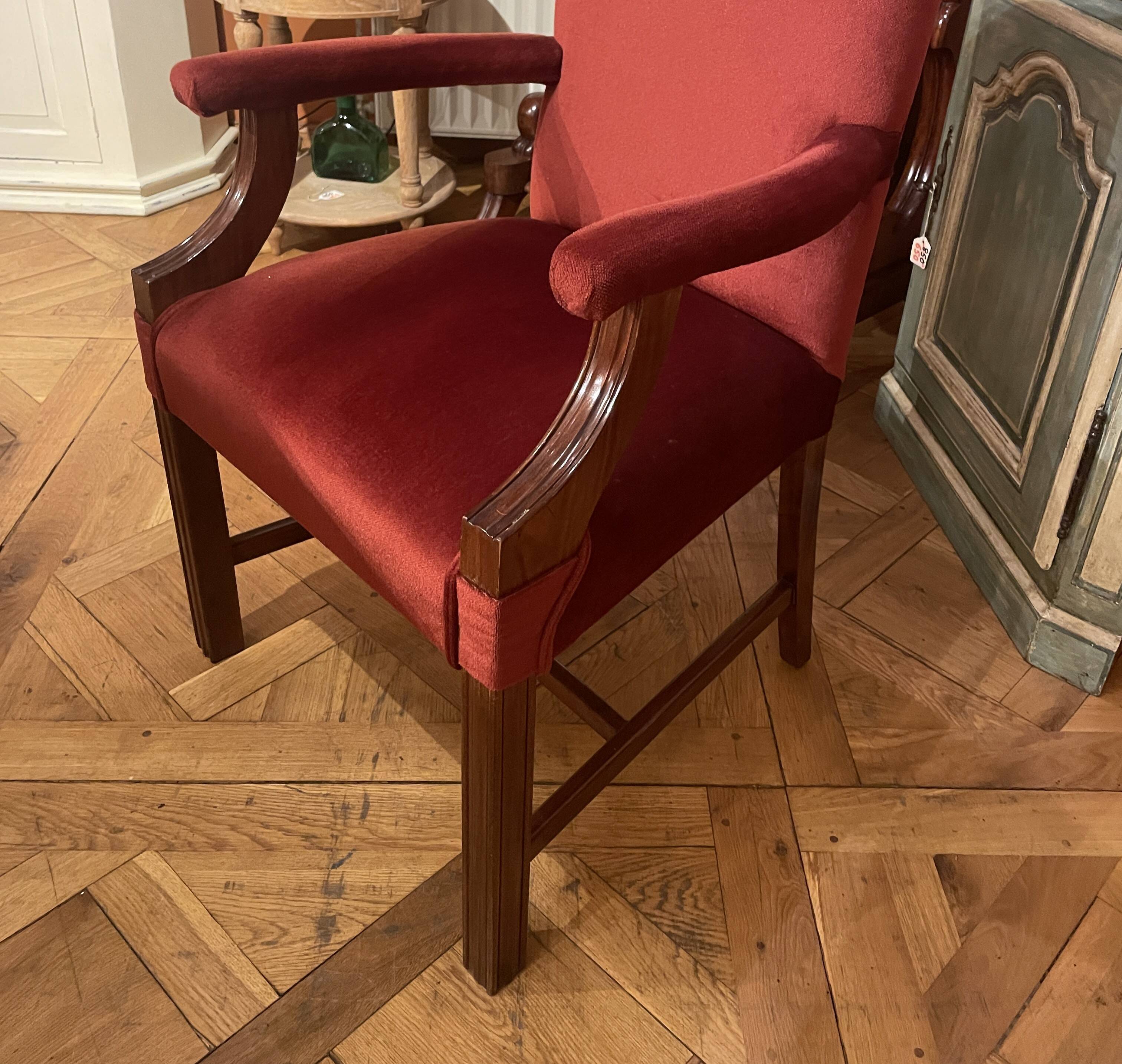 fauteuil de bureau en acajou et velours rouge
