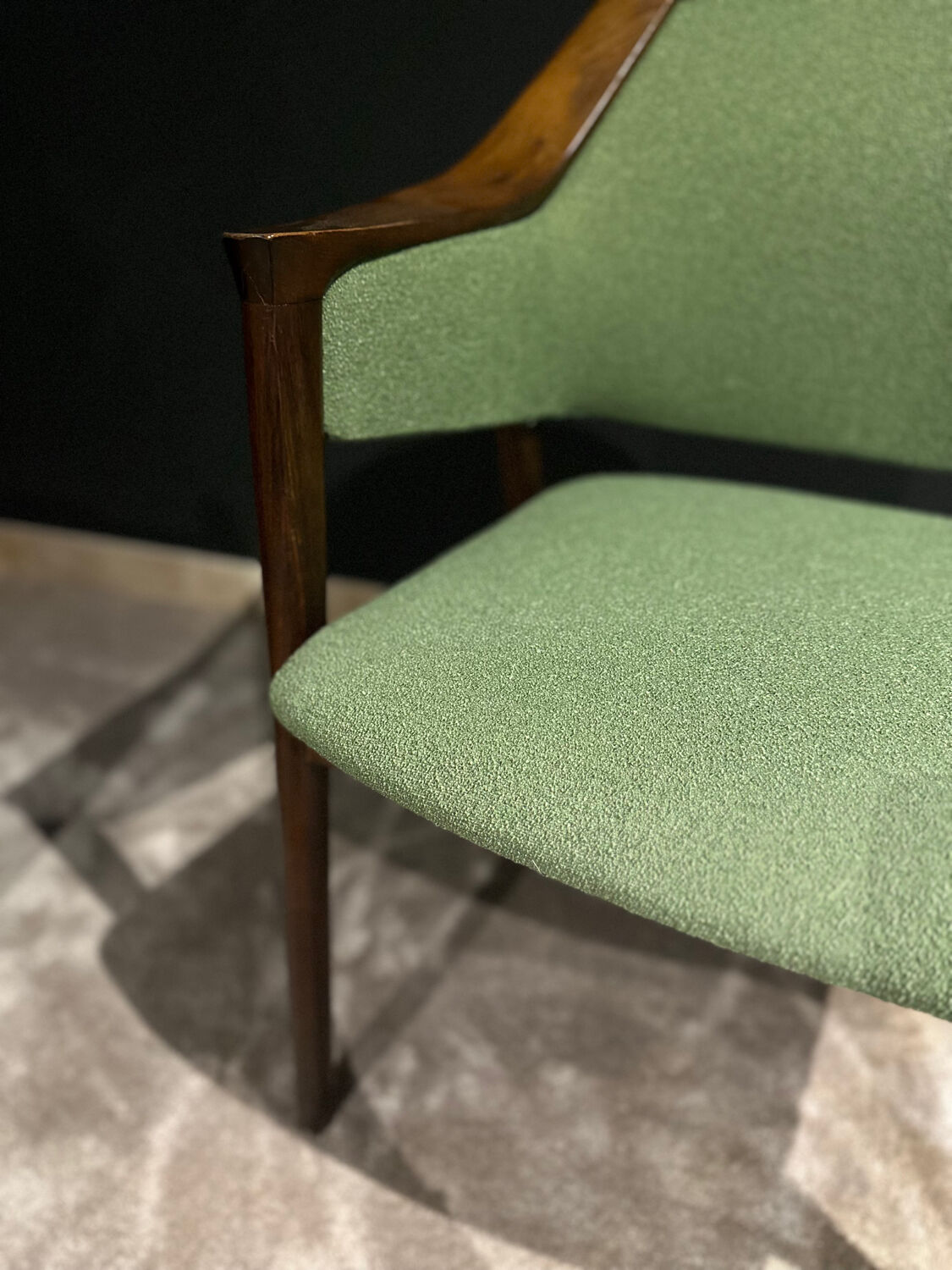 2 chairs circa 1960/1970