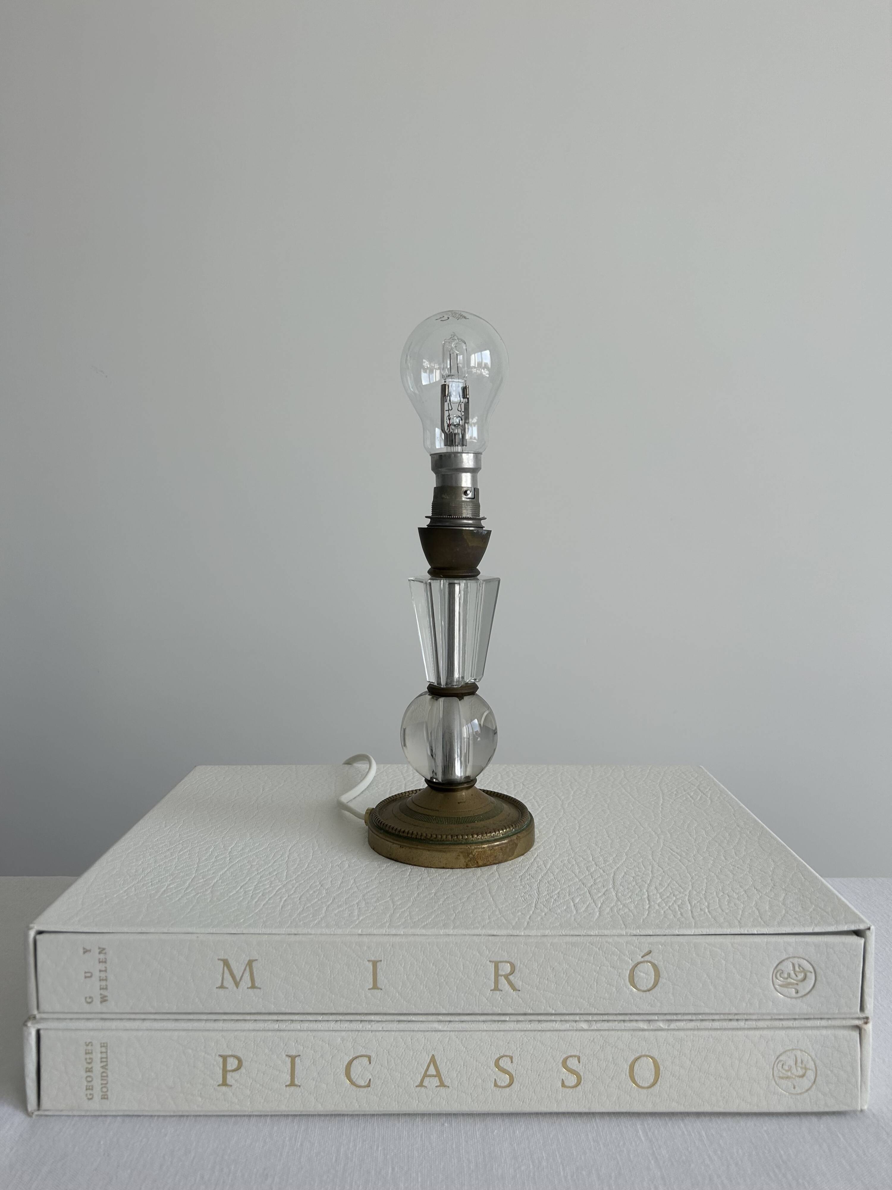 Art Deco lamp in bronze and crystal, France, 1930s