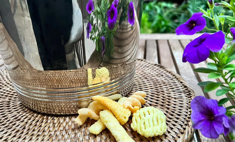 Silver metal champagne bucket