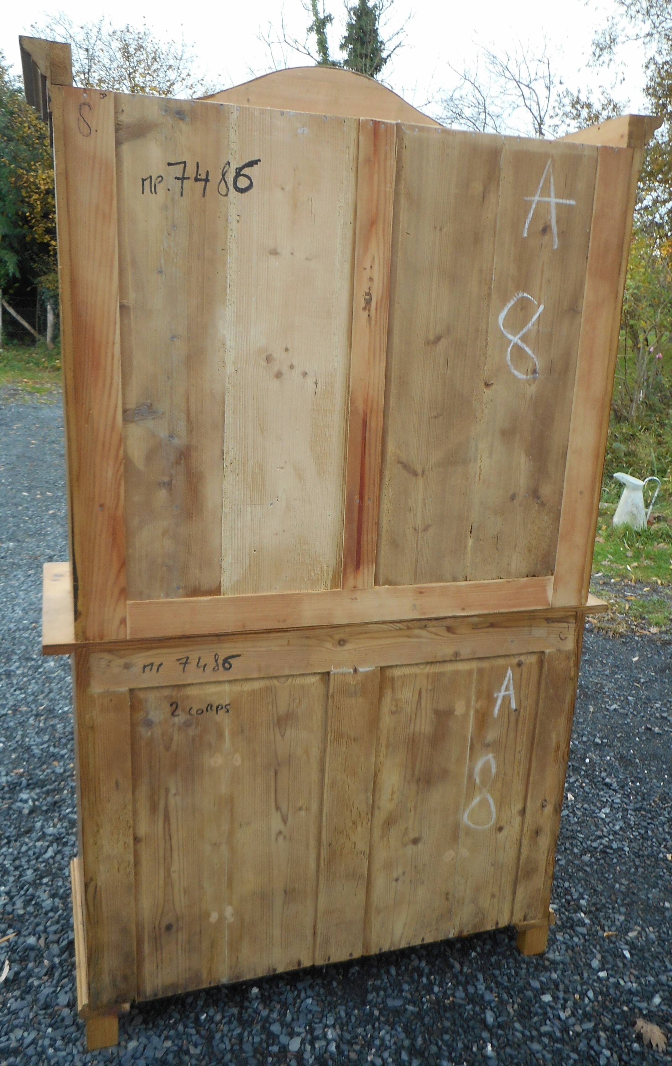Buffet 2 corps vaisselier en sapin