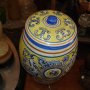 Late 19th century earthenware liquid reservoir